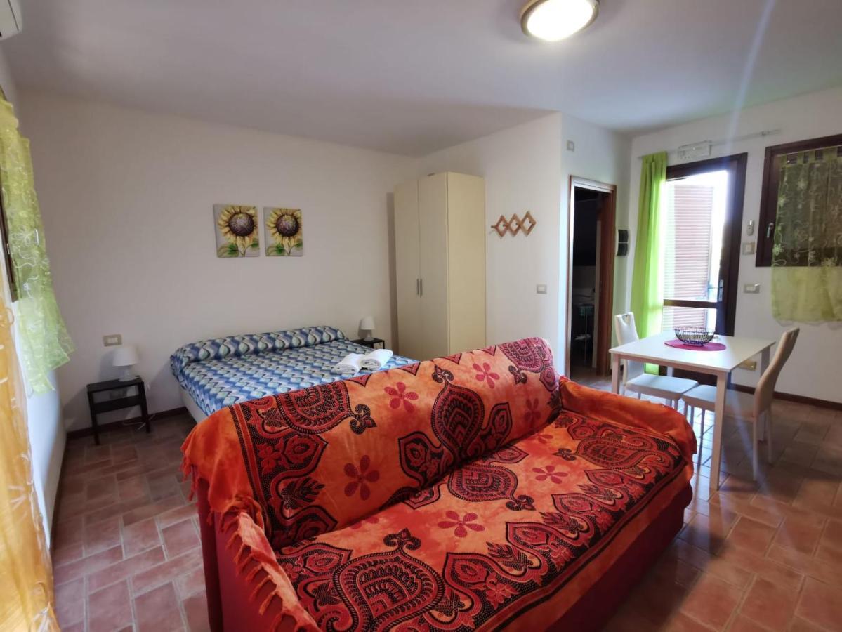 Residenza Principina Lejlighedshotel Principina Terra Eksteriør billede